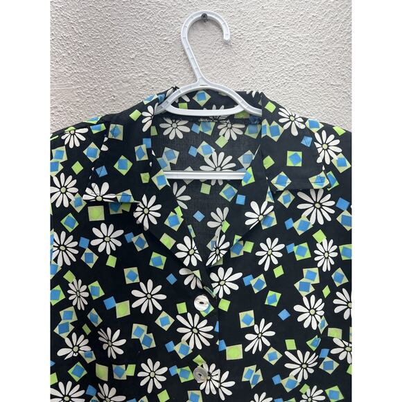 Womens Handmade Shirt Size Unknown Black Daisy Short Sleeve Button Up - Picture 2 of 10